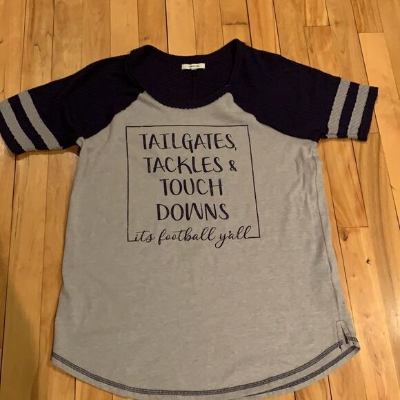 Maurices heather gray, navy waffle short sleeve football theme graphic tee shirt - Picture 7 of 7